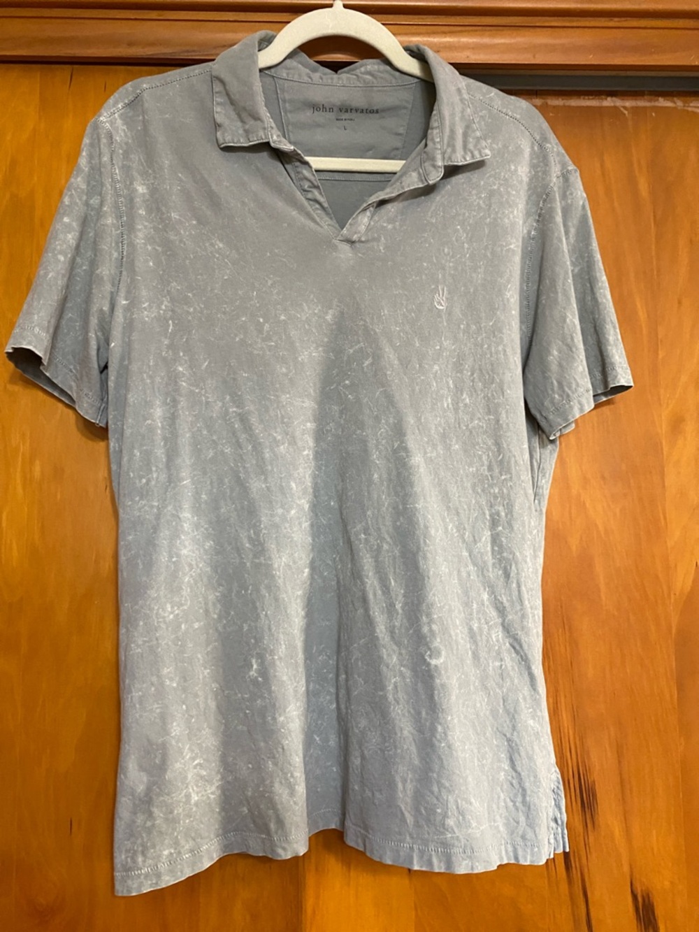 John Varvatos Stonewashed Light Gray Tee Shirt Open Collar